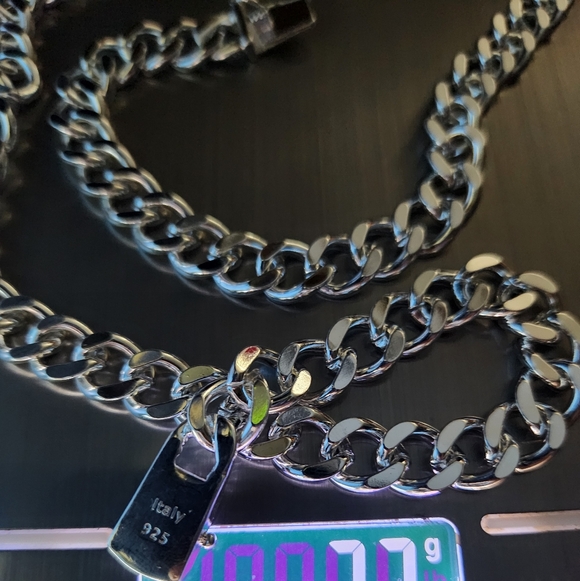 New 10mm Solid .925 Sterling Silver Cuban Link Chain, 24" Long  Never Used - Picture 3 of 10